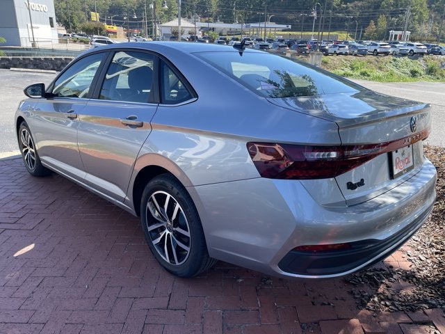 2027 Volkswagen Jetta SE