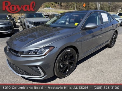 2025 Volkswagen Jetta SE