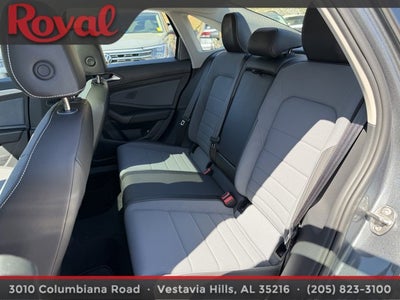 2025 Volkswagen Jetta SE