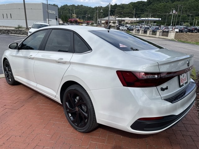 2025 Volkswagen Jetta SE