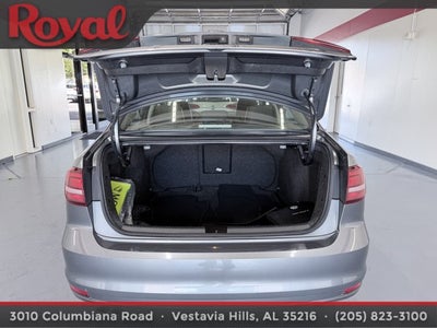 2017 Volkswagen Jetta 1.8T SEL