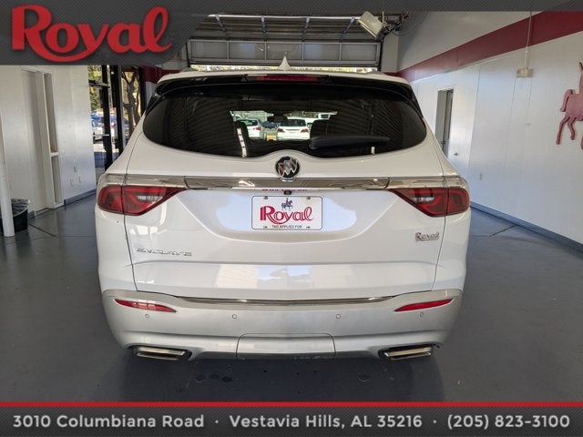 2023 Buick Enclave Essence