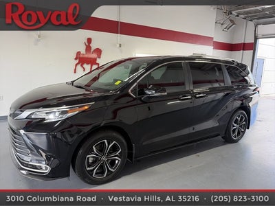 2026 Toyota Sienna Platinum