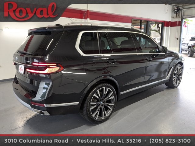 2024 BMW X7 xDrive40i