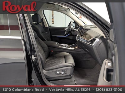 2024 BMW X7 xDrive40i