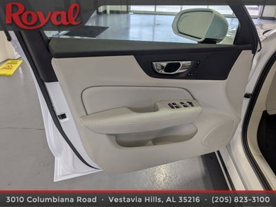 2021 Volvo S60 Momentum