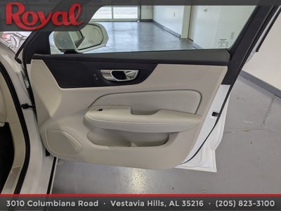 2021 Volvo S60 Momentum