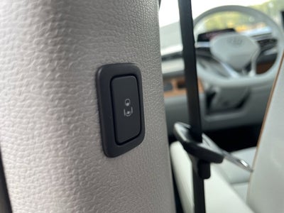 2025 Volkswagen ID. Buzz Pro S