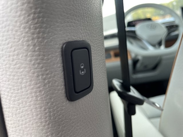 2025 Volkswagen ID. Buzz Pro S