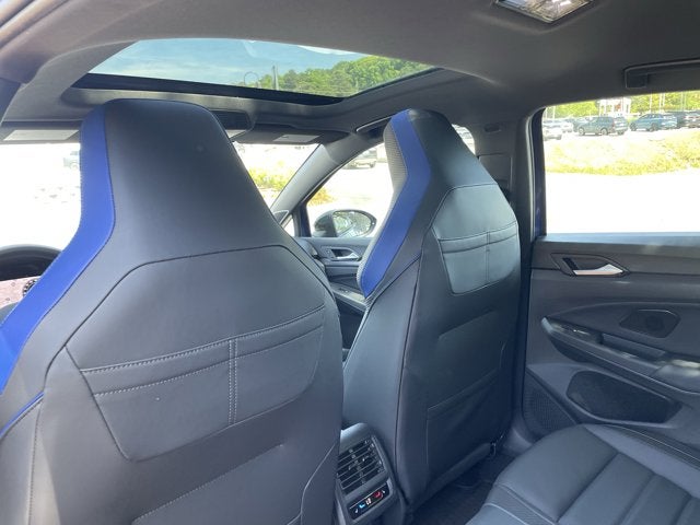 2026 Volkswagen Golf R Base