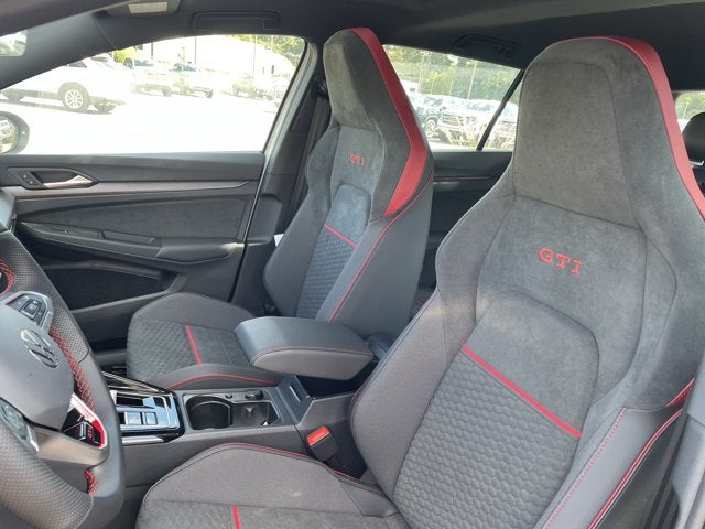2026 Volkswagen Golf GTI SE