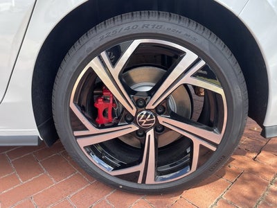 2026 Volkswagen Golf GTI SE