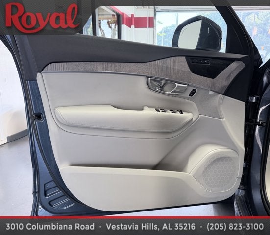 2023 Volvo XC90 Plus