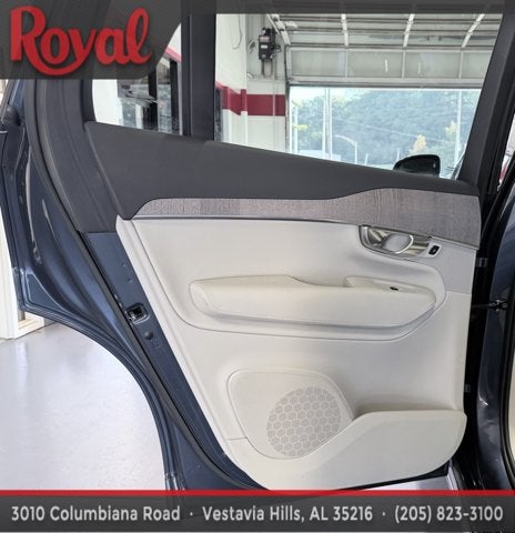 2023 Volvo XC90 Plus