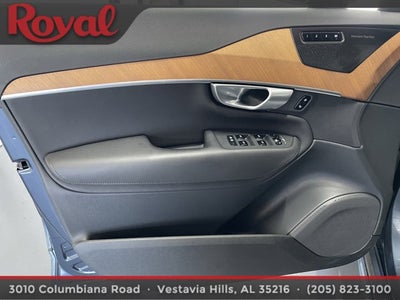 2024 Volvo XC90 Plus Bright Theme