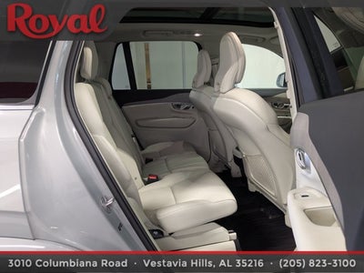 2024 Volvo XC90 Plus Bright Theme