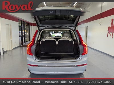 2024 Volvo XC90 Plus Bright Theme