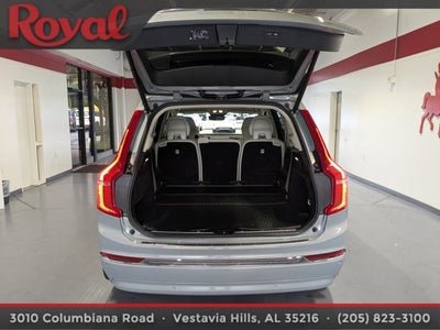 2024 Volvo XC90 Plus Bright Theme