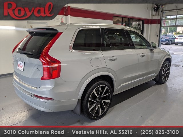2024 Volvo XC90 Plus Bright Theme