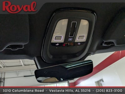 2024 Volvo XC90 Ultimate Bright Theme