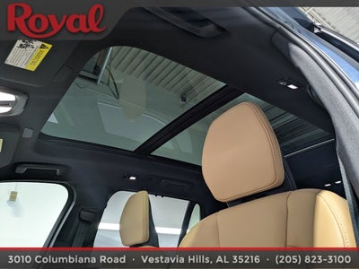 2024 Volvo XC90 Ultimate Bright Theme