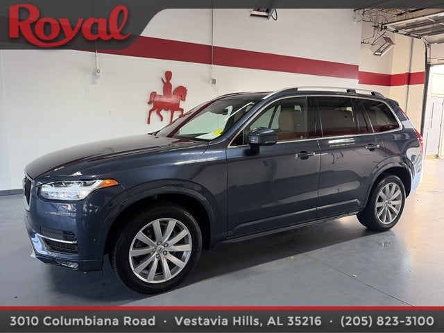 2019 Volvo XC90 Momentum