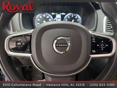2019 Volvo XC90 Momentum