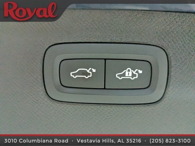 2021 Volvo XC90 T8 Inscription 7 Passenger