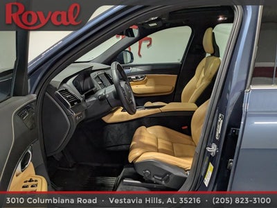 2021 Volvo XC90 T8 Inscription 7 Passenger