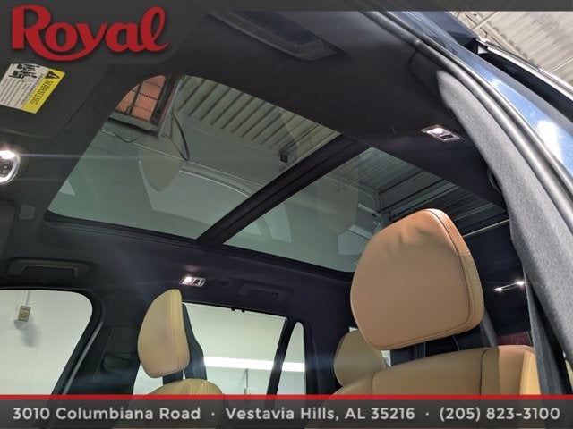 2021 Volvo XC90 T8 Inscription 7 Passenger