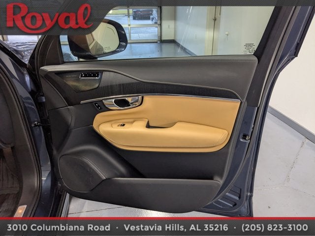 2021 Volvo XC90 T8 Inscription 7 Passenger