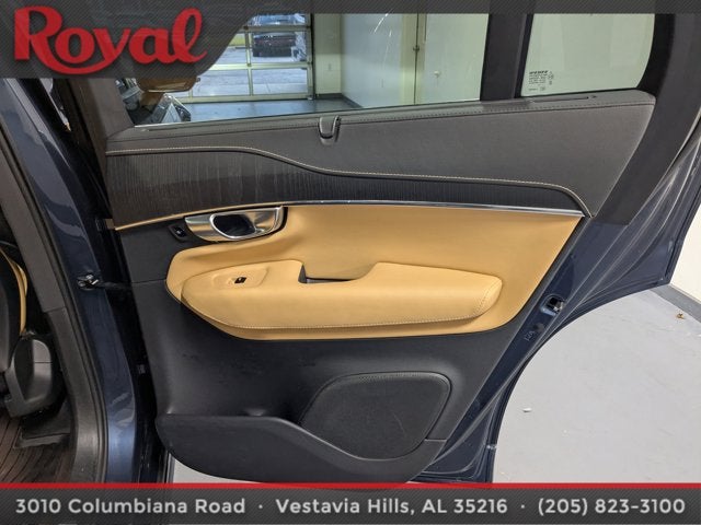 2021 Volvo XC90 T8 Inscription 7 Passenger