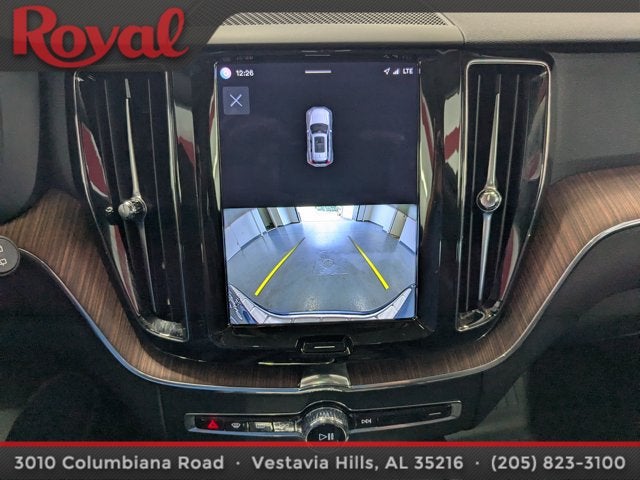 2023 Volvo XC60 Plus Bright Theme