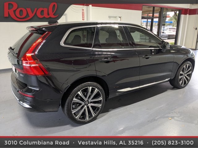 2023 Volvo XC60 Ultimate Bright Theme