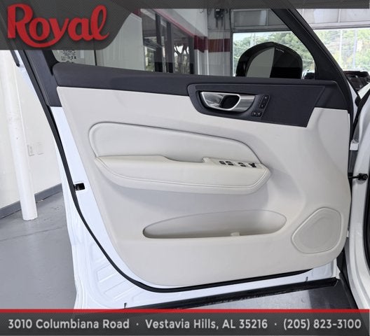 2025 Volvo XC60 Plus