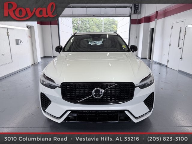 2025 Volvo XC60 Plus