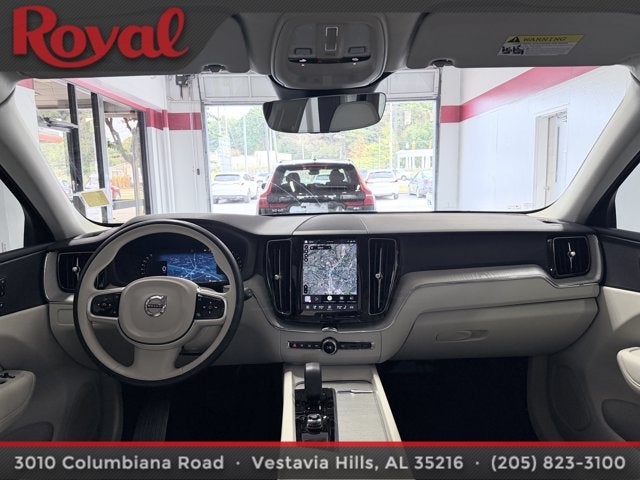 2025 Volvo XC60 Plus